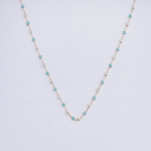 Turquoise beaded necklace